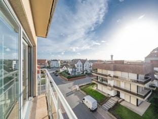 Apartment in Knokke-Heist with Sea Views Hotel in Knokke-Heist