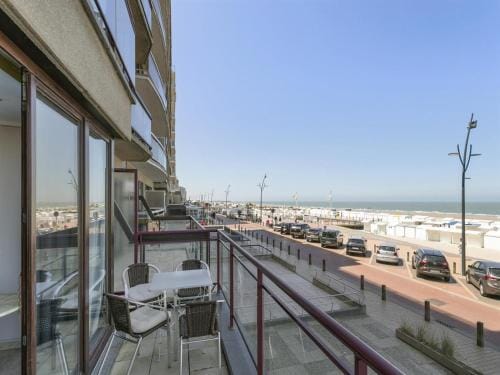 Apartment in Belgium with Sea View Hotel in Bruges