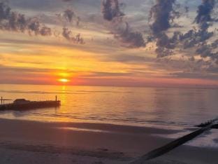 Flat in Knokke with Pier and Sea Views Hotel in Bruges