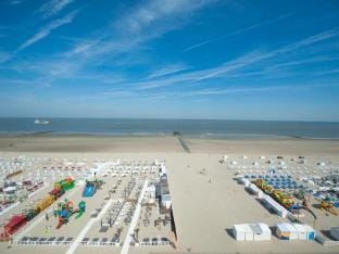 Flat in Knokke with Pier and Sea Views Hotel in Bruges