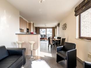 Studio Apartment at Zeedijk with Sea View Hotel in Flanders