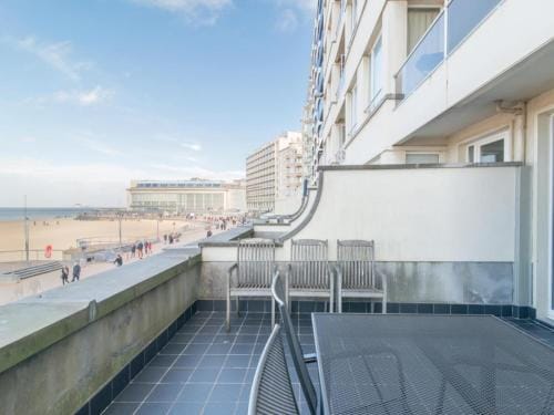 Apartment in Ostend with Sea Views Hotel in Ostend