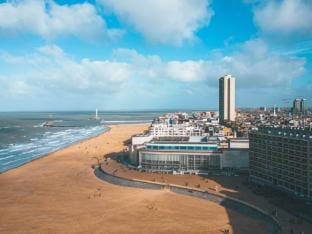 Apartment in Ostend with Stunning Sea Views Hotel in Ostend