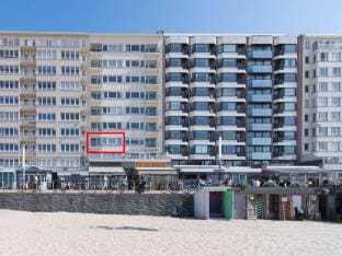 Apartment in Ostend with Stunning Sea View Hotel in Ostend