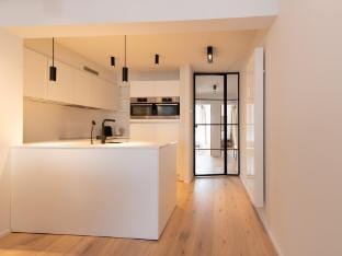 Apartment in Belgium near Beach  City Centre Hotel in Ostend