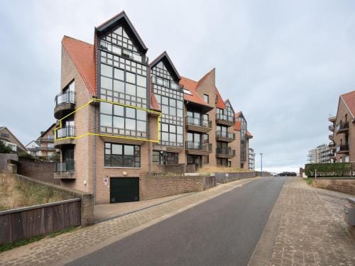 Apartment in De Panne near the Beach Hotel in Koksijde