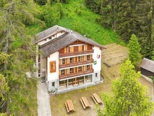 Apartment in Les Agettes with mountain views Hotel in Sion