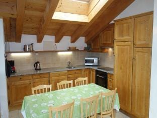 Hilltop apartment with views Hotel in Nendaz