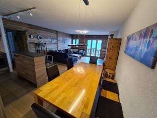 Mountain apartment with parking Hotel in Nendaz