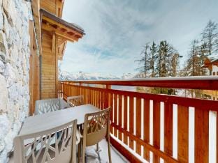 Apartment in Ski In Ski Out location Hotel in Nendaz