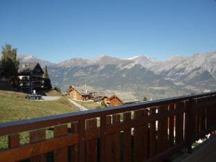 Apartment in Veysonnaz for 8 guests Hotel in Nendaz