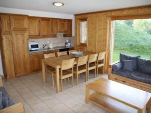 Apartment in Veysonnaz for 8 guests Hotel in Nendaz