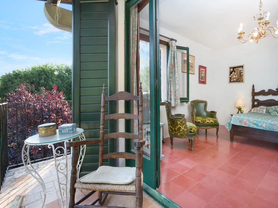Villa with 4 bedroom for 7 people Resort in Llafranc