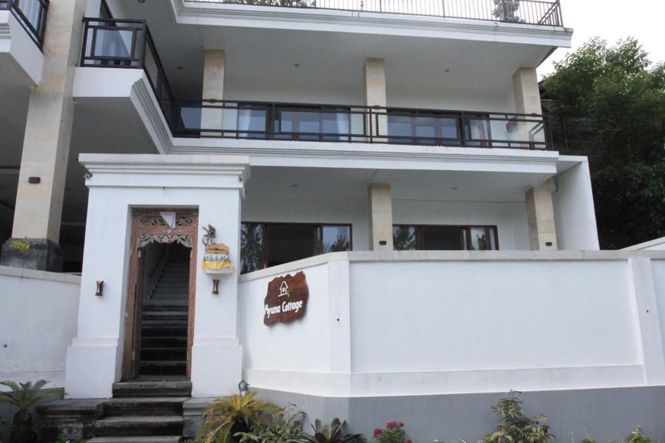 Ayuna Cottages Bed and Breakfast in Blahbatuh