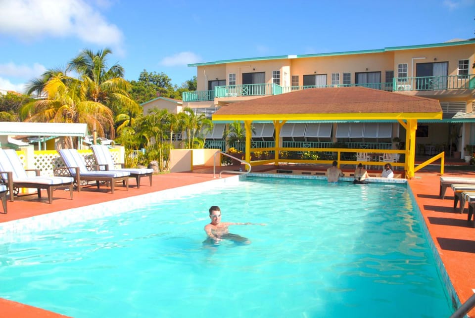 Bird Rock Beach Hotel Hotel in Leeward Islands