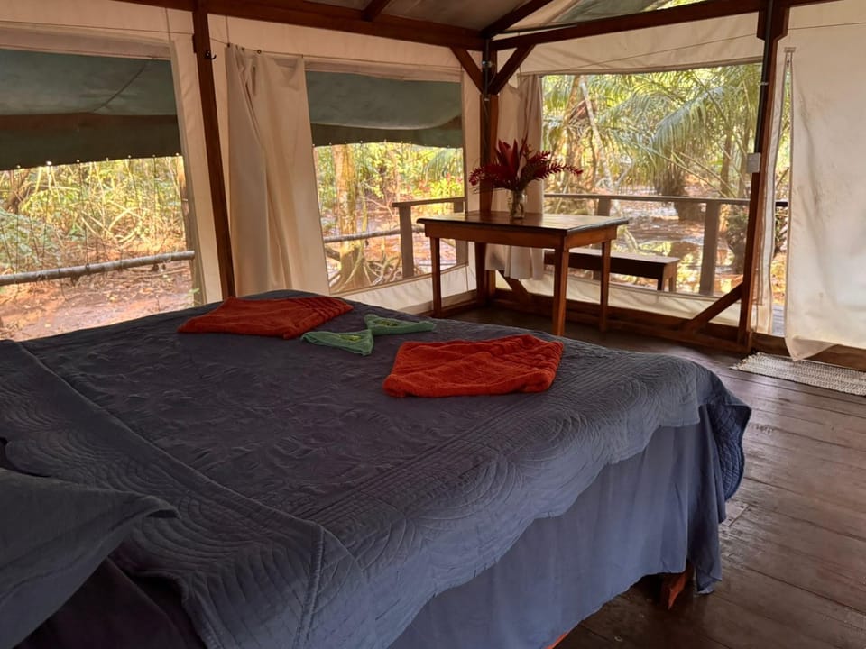 Sabalo lodge Resort in Puntarenas Province