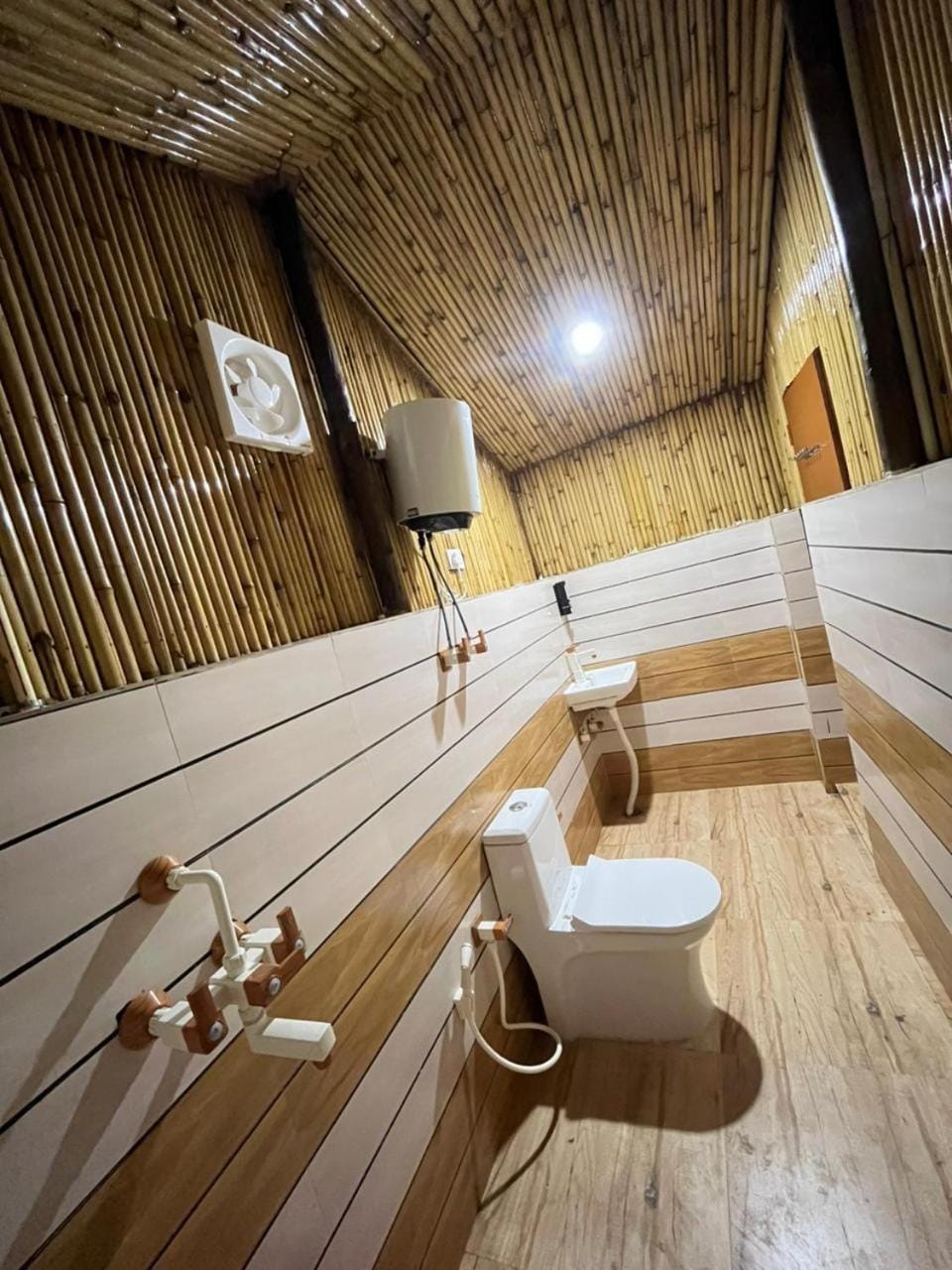 Radhika resort Resort in Uttar Pradesh