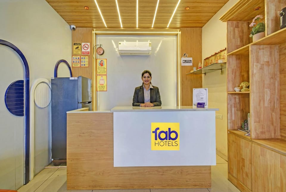 FabHotel Casa Grand Himayathnagar Hotel in Hyderabad