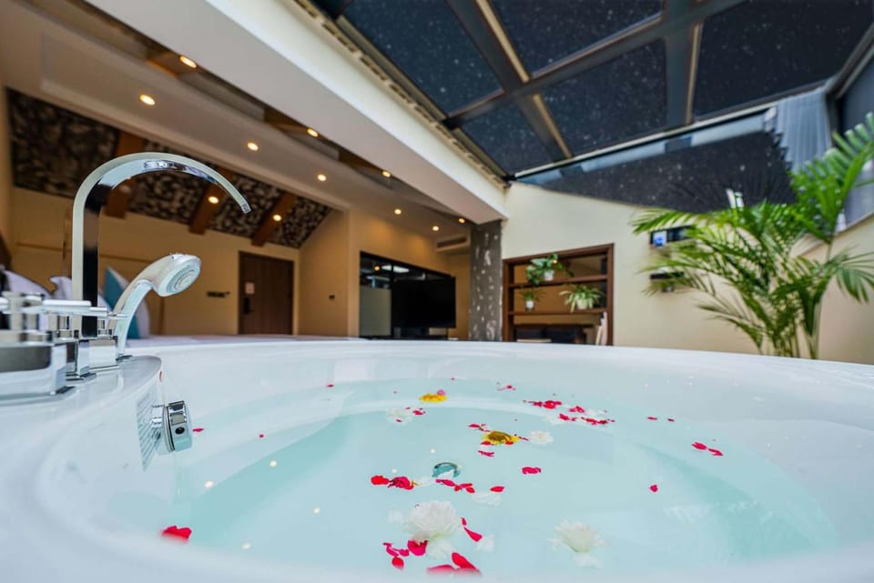 Shenshan Wild Escape （Lure Fishing and More） Hotel in Hangzhou