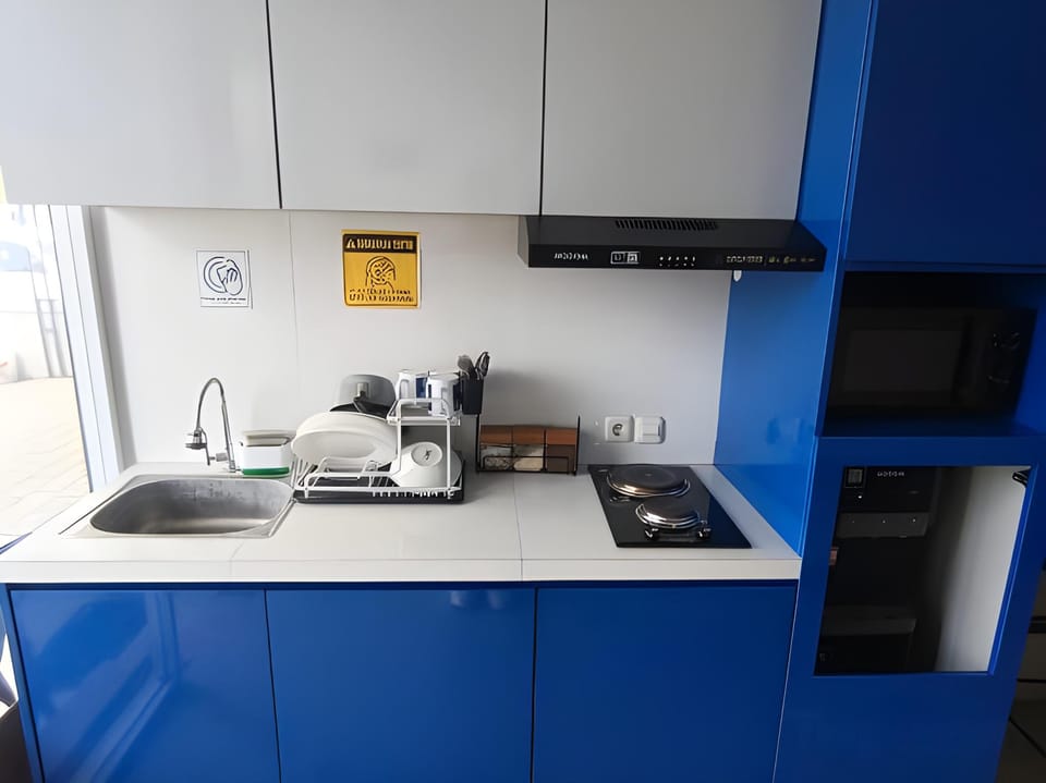 Rosalyne Sleepbox Denpasar Bali Capsule hotel in Denpasar