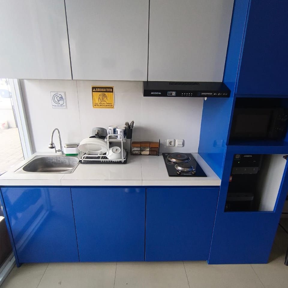 Rosalyne Sleepbox Denpasar Bali Capsule hotel in Denpasar