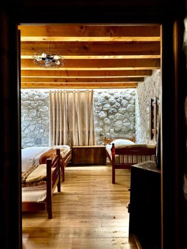 Krojet e Rrogamit Hotel in Montenegro