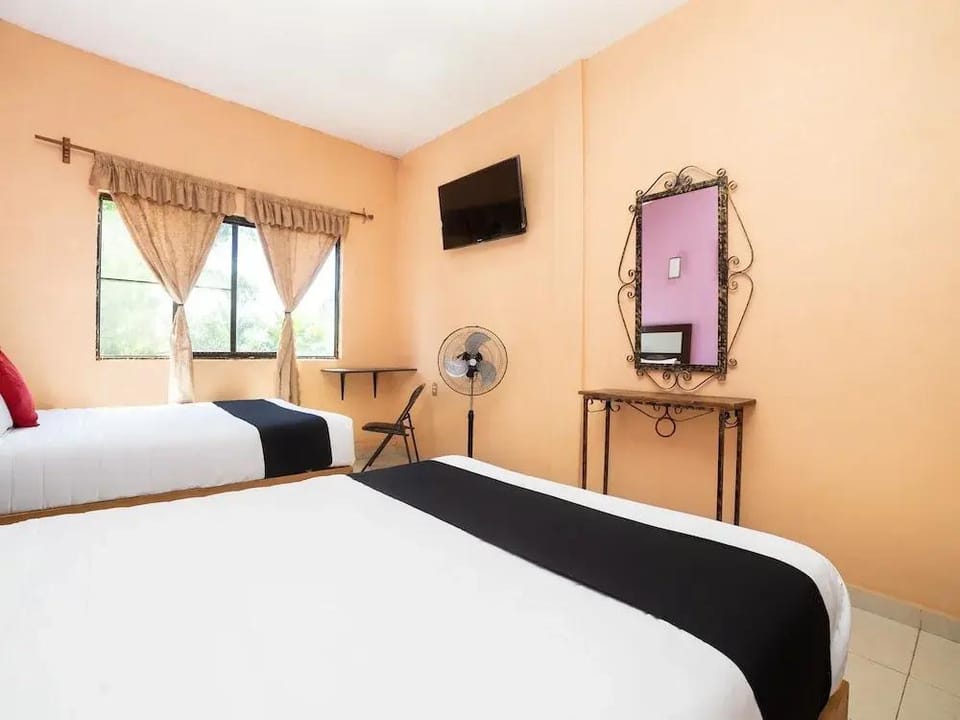 Villas El Paraiso Hotel in State of Morelos
