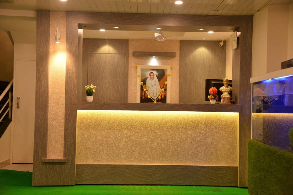 Hotel Disha Palace Hotel in Maharashtra
