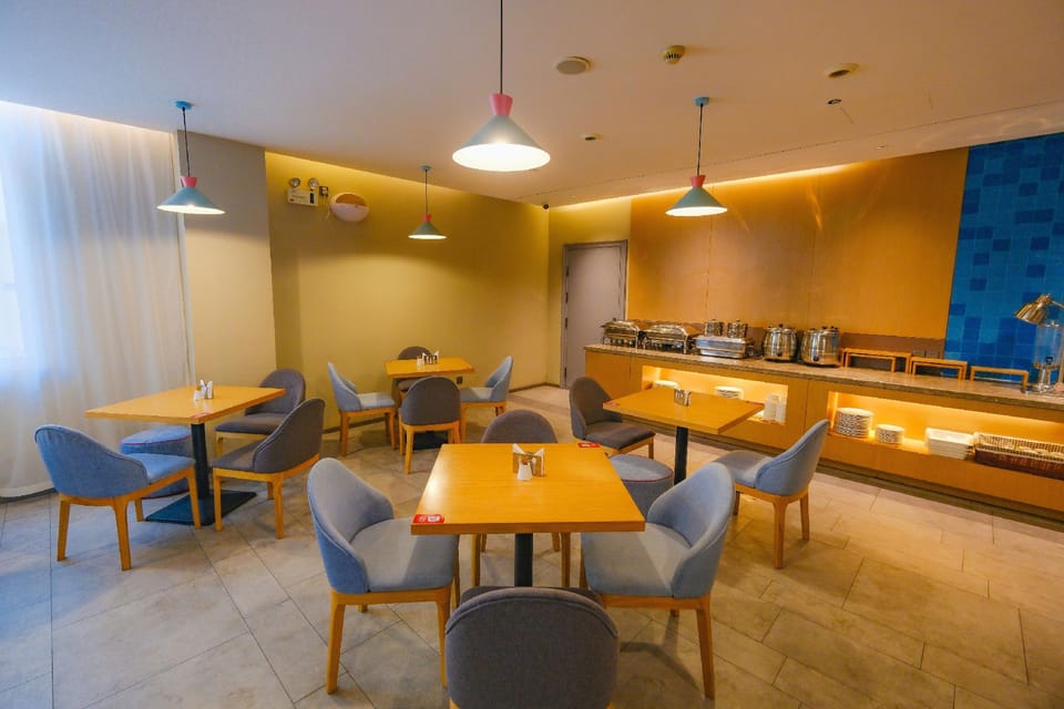 Home Inn Neo - Yangzhou Yizheng Zhenzhou West Road Hotel in Nanjing