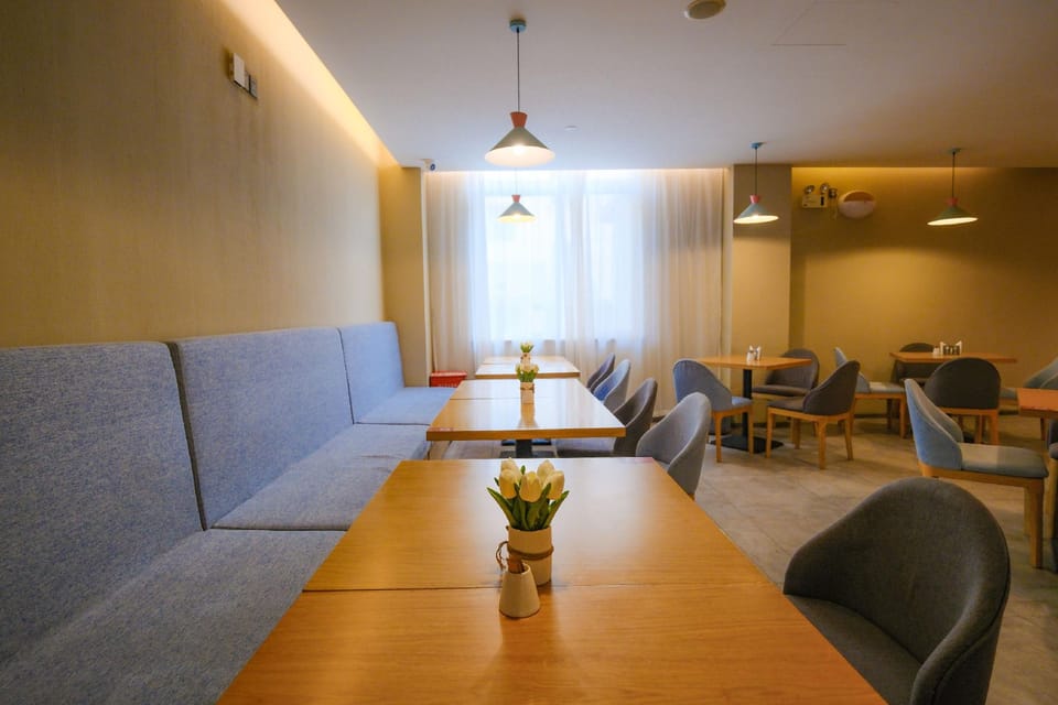Home Inn Neo - Yangzhou Yizheng Zhenzhou West Road Hotel in Nanjing
