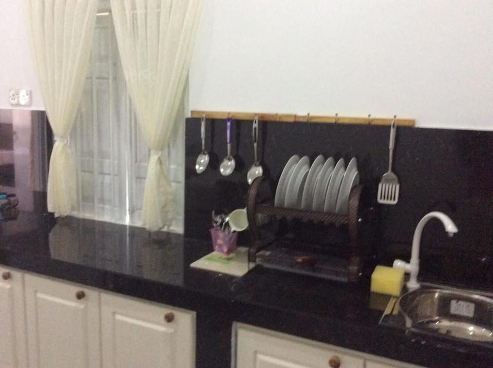 Jurys Bungalow Hotel in Hikkaduwa