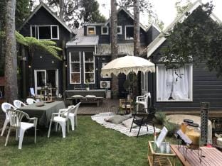 Relax in Titirangi Cozy Studio Apartment Hotel in Auckland