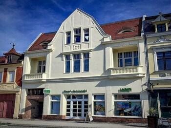 Apartment Senftenberg - 1907 Hotel in Senftenberg