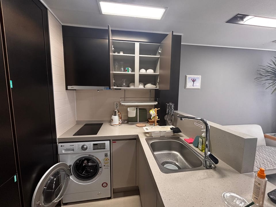 Busan Gwangalli Ocean View House Apartment hotel in Busan