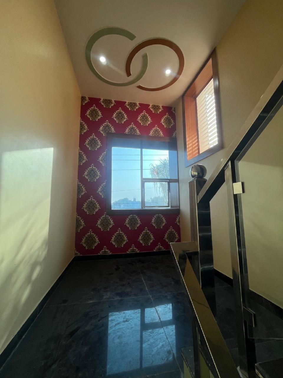  Goroomgo Vaishnavi Dham Vrindavan  Hotel in Uttar Pradesh