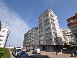 Apartment in Belgium near the Seawall Hotel in Knokke-Heist