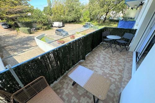 Studio with balcony two min from beach Hotel in La Baule-Escoublac