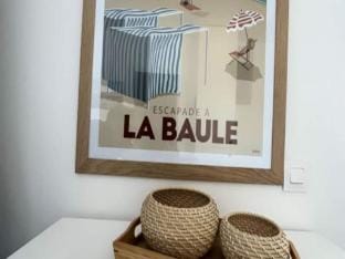 Studio with balcony two min from beach Hotel in La Baule-Escoublac