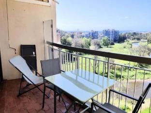 Love Nest with shared pool Hotel in Mandelieu-La Napoule