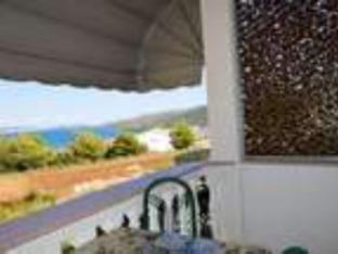Apartments Hasic Marina - Studio Apartment with Balcony and Sea View Hotel in Šibenik-Knin County, Croatia