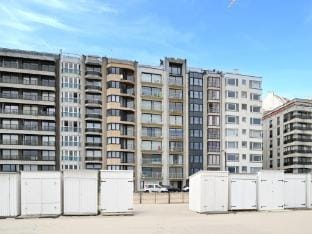 Renovated apartment in Knokke-Heist with views Hotel in Knokke-Heist