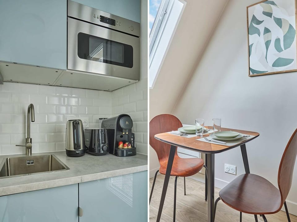 Charming Studio Center of Paris Le Marais Hotel in Paris