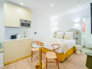 Cosy studio - Hyper centre St Tropez Hotel in Saint-Tropez