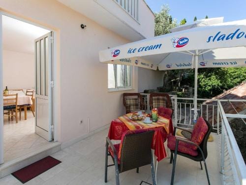 Apartments Miljan Popovic - Studio Apartment with Terrace Hotel in Cavtat
