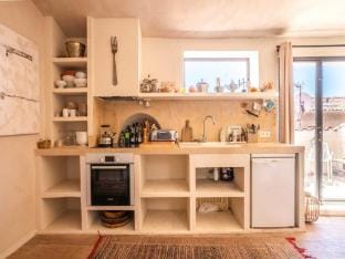 Appt moderne- AC-2BR-3P - Beach 5min-St-Tropez Hotel in Saint-Tropez