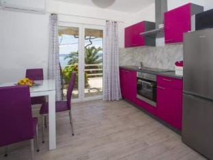 Sea View Apartments Lendic Podgora - Superior Studio Apartment with Terrace and Sea View Hotel in Split-Dalmatia County