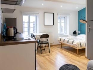DIFY Rue des Docks - Vaise Hotel in Lyon