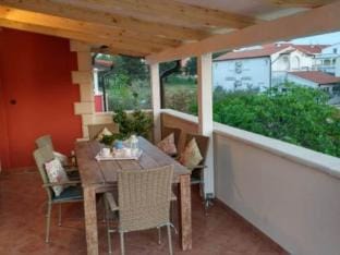 Apartments Dea  Paula - Classic Two Bedroom Apartment with Terrace Hotel in Šibenik-Knin County, Croatia