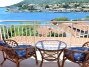 Apartments Bleus - One Bedroom Apartment with Balcony and See View 2 Hotel in Dubrovnik-Neretva County