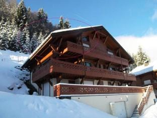 Residence Hameau De Beauregard  Bat B Hotel in La Clusaz